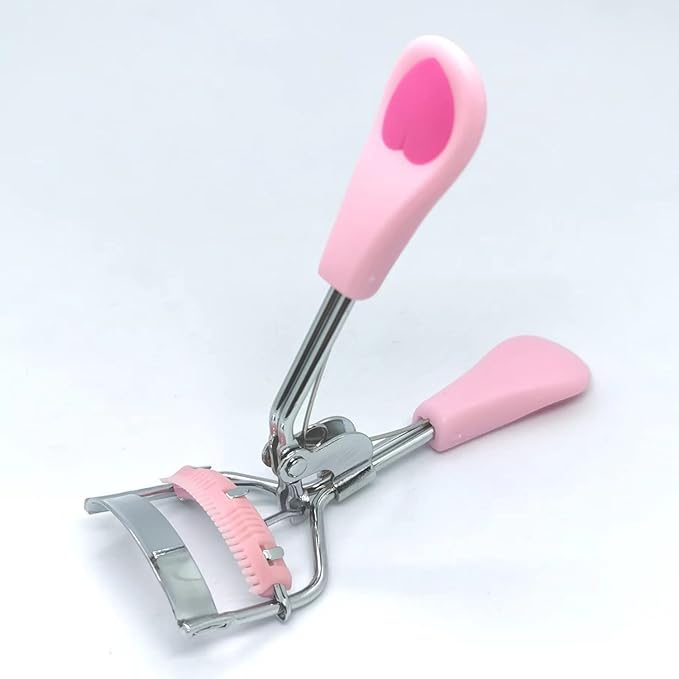 MERVK Stainless Steel Eyelash Curler with Built-in Comb Pinch Pain-Free Suitable for Any Eye Shapes and Sizes, with 5 Silicone Refill Pads (Light Pink)