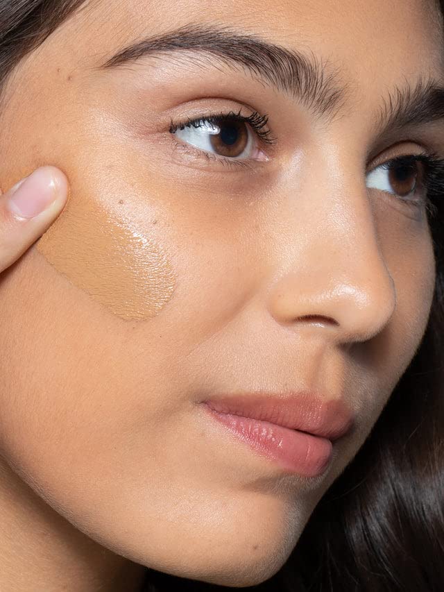 ILIA - True Skin Serum Foundation | Non-Comedogenic, Cruelty-Free, Vegan, Weightless Feel, Buildable Coverage, Safe for Sensitive Complexion (Senja SF9.25)