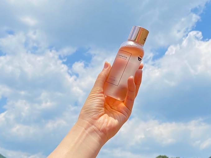 Soothing Camellia Essence Facial Mist, Hydrating Skin Shield with Strawberry & Cranberry Extracts, 100ml
