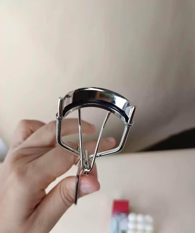 Eyelash Curler - Crimps & Curls Lashes for Perfect, Eye-Framing Fringe - Gentle & Safe (01#) Silver