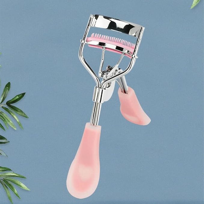 MERVK Stainless Steel Eyelash Curler with Built-in Comb Pinch Pain-Free Suitable for Any Eye Shapes and Sizes, with 5 Silicone Refill Pads (Hazy Pink)