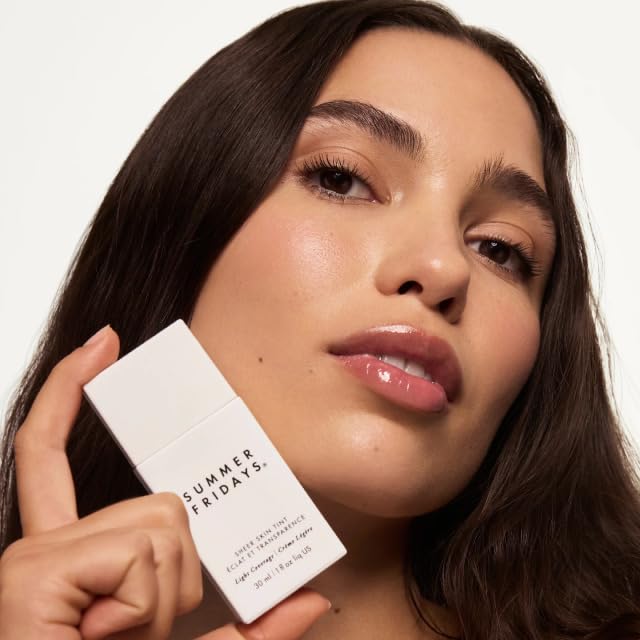 Summer Fridays Sheer Skin Tint with Hyaluronic Acid, Helps Diminish Uneven Complexion, Buildable Coverage, Shade 3, Golden Undertones (1 Fl Oz)