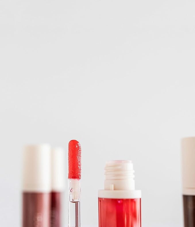 FARMASi Tinted Lip Plumper, Plumping Lip Gloss, Promoting Natural Circulation for Fuller, Younger Looking Lips, Hydrating, High-Shine, Volumizes, Flirt