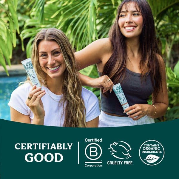 Badger Tinted Sunscreen for Face SPF 40, Lightweight Tinted Mineral Sunscreen w/Sheer Tint Warm Finish for Light or Dark Skin, No White Cast, 80% Organic, Vegan, Water Resistant, Unscented, 1.7 fl oz
