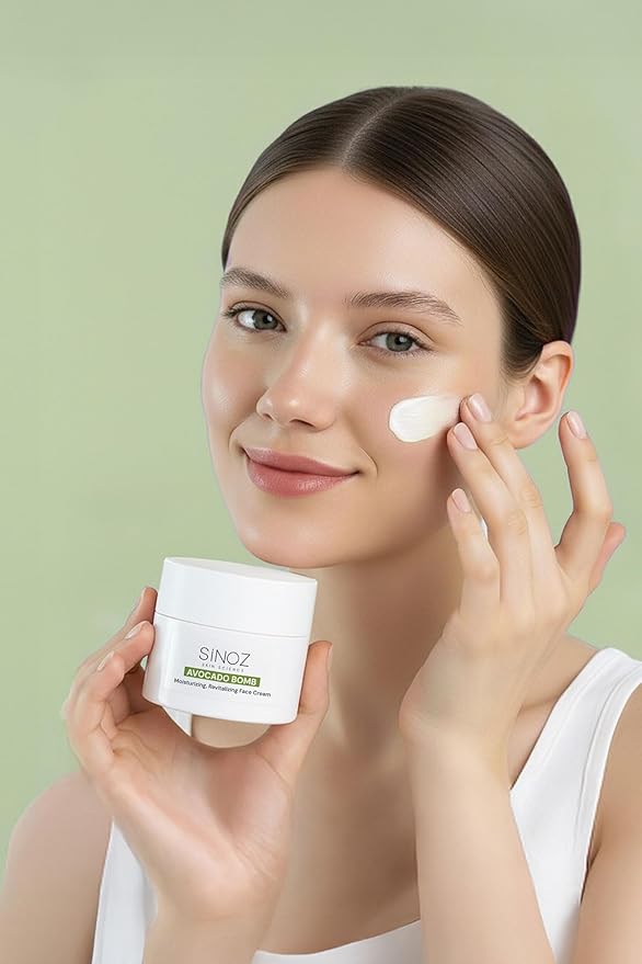 sinoz Avocado Bomb Revitalizing Moisturising Face Care Cream 50 Ml