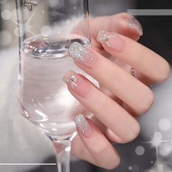 GAOY Platinum Cat Eye Gel Nail Polish, 16ml Silver Glitter Holographic Nail Polish with Magnet, Reflective Translucent UV Gel, 2230 Star Shower