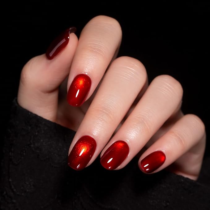 MAYCHAO 15ML Red Cat Eye Gel Nail Polish 1Pc Molten Christmas Ruby Red Glitter Cat Eye Gel Polish Soak off Holographic Magnetic Nail Polish for Nail Art Manicure Salon DIY at Home, 0.5 OZ