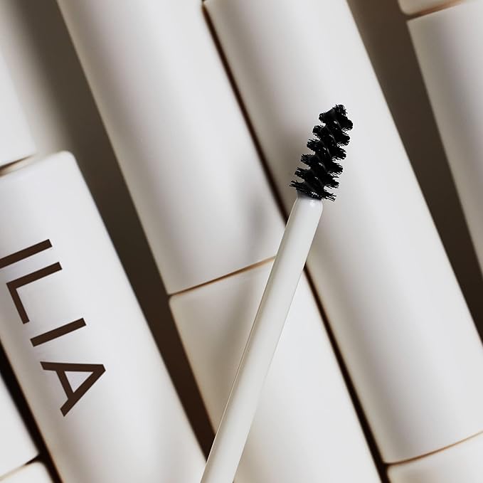 ILIA - In Frame Brow Gel | Lightweight, Long-Lasting, Flake-Resistant Hold | Full, Lifted Look | Non-Toxic, Vegan, Cruelty-Free, Clean Makeup (Universal Clear)
