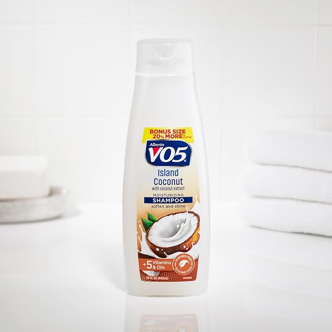 Alberto VO5 - Island Coconut Moisturizing Shampoo - Hydrating Shampoo - With Coconut Milk, Vitamin E and Biotin - Long Lasting Fragrance - 15 oz