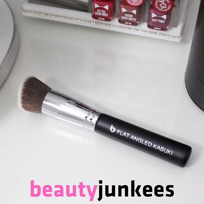 Contour Brush Bronzer Blush - Flat Angled Kabuki Brush for Face, Foundation Brush, Dense Synthetic Bristles for Blending, Buffing, Stippling, Setting with Powder Cream Liquid Makeup