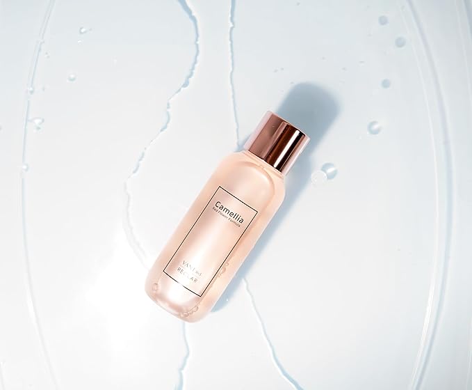 Soothing Camellia Essence Facial Mist, Hydrating Skin Shield with Strawberry & Cranberry Extracts, 100ml