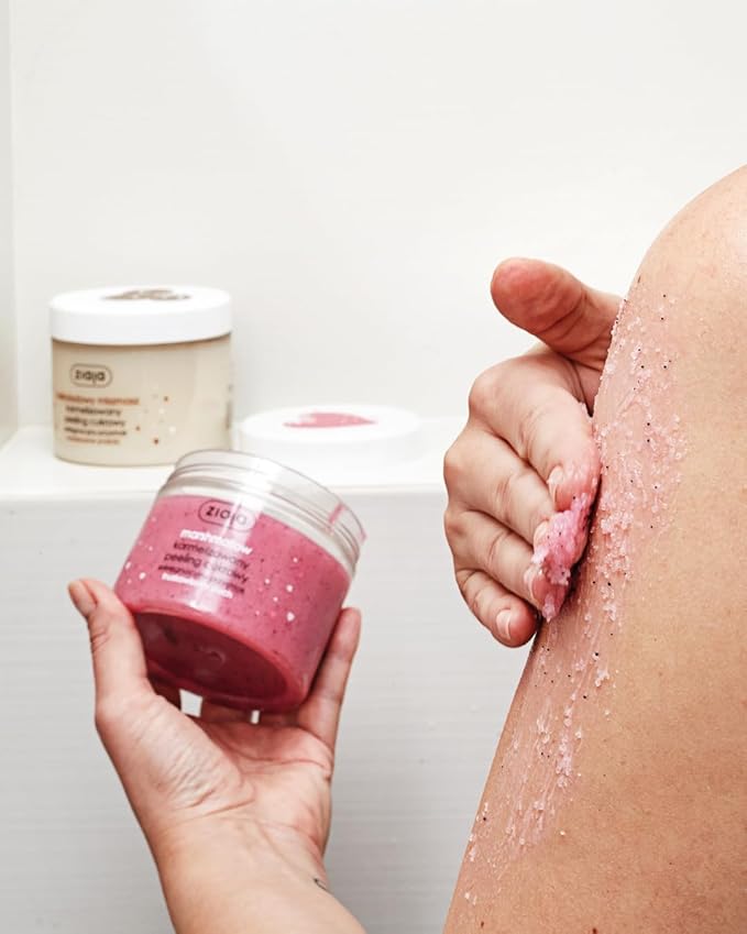 Ziaja Marshmallow Strawberry Fluff - Body Sugar Scrub