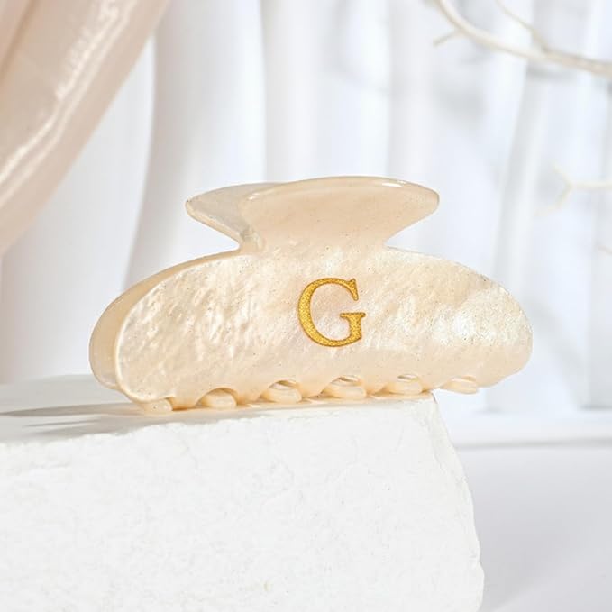 Acrylic Letter Hair Clips For Women Alphabet Hair Claw Initial Hair Clip Fashion Glitter Chic Monogram Claw Clip Hair Accessory Large Hair Clips G
