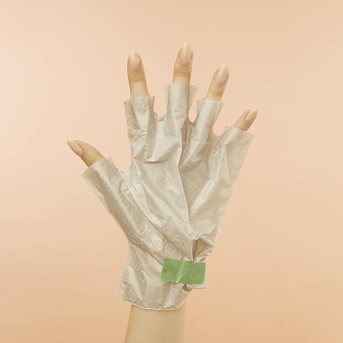 VOESH Collagen Gloves Trio, Vegan Hand Masks, 1 Pack of 3 pairs, Moisturizing Hand Mask, Lotion Gloves, Hydrating Gloves, Hand Care, Spa Manicure Gloves, Dry Hand Treatment