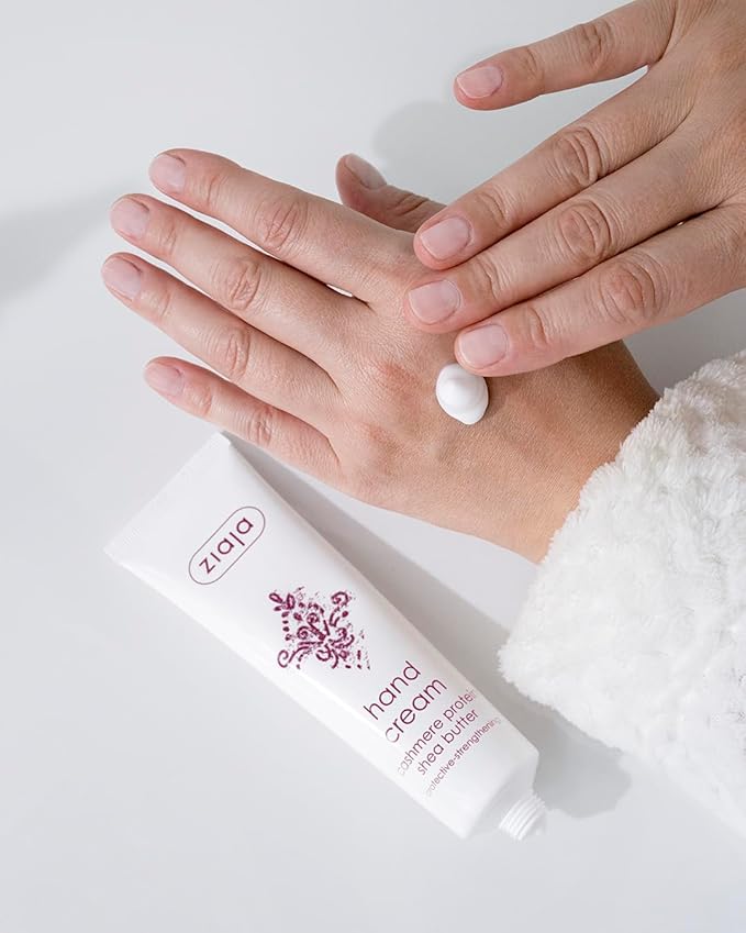 Ziaja Cashmere Proteins & Shea Butter - Hand Cream