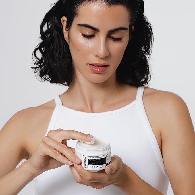 Germaine de Capuccini - The Cleansing Expert | Nourishing Cleansing Balm - Balm-to-oil, waterproof makeup + sunscreen - 100 ml