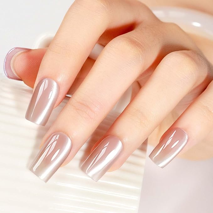 Nude Magnetic Cat Eye Gel Nail Polish Moonlight Nail Polish Smoothie Cateye UV Gel Polish with Magnetic Stick and Nail Lamp, 12ML