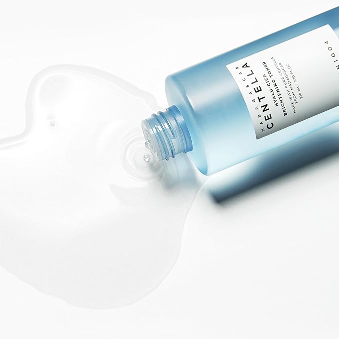 SKIN1004 Hyalu-Cica Balancing Toner, Korean Toner for Deep Hydration with Hyaluronic Acid, Centella Essence for Soothing care, Gentle Exfoliating for Skin Firming, Korean Skin Care, 7.10 fl.oz / 210ml