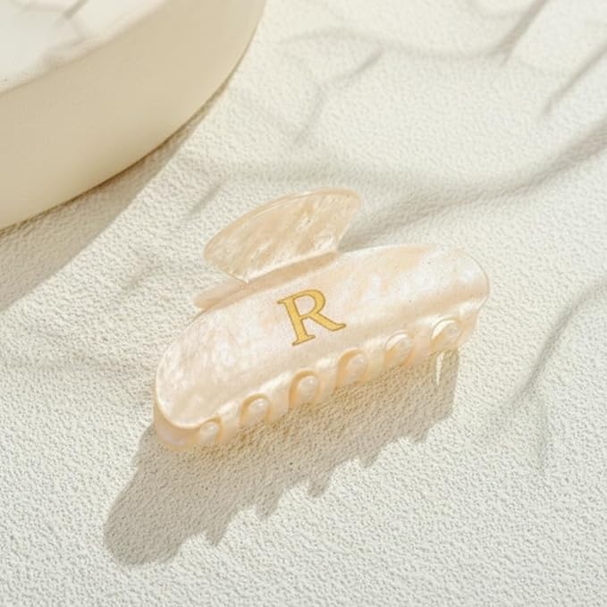 Acrylic Letter Hair Clips For Women Alphabet Hair Claw Initial Hair Clip Fashion Glitter Chic Monogram Claw Clip Hair Accessory Large Hair Clips R