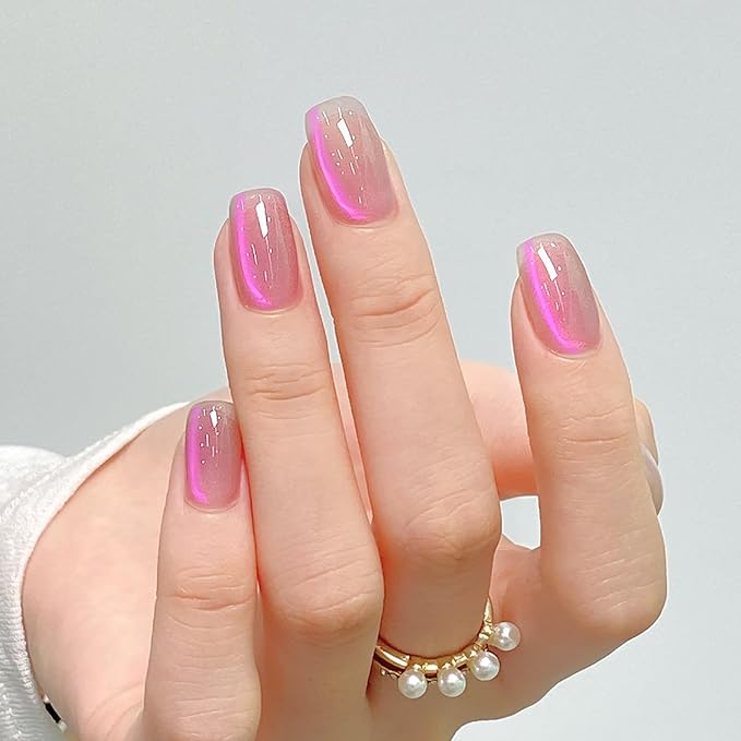 MAYCHAO 15ML Purple Tears Cat Eye Gel Nail Polish 1Pc Aurora Purple Cat Eye Gel Polish Soak off Holographic Magnetic Nail Polish for Nail Art Manicure Salon DIY at Home, 0.5 OZ