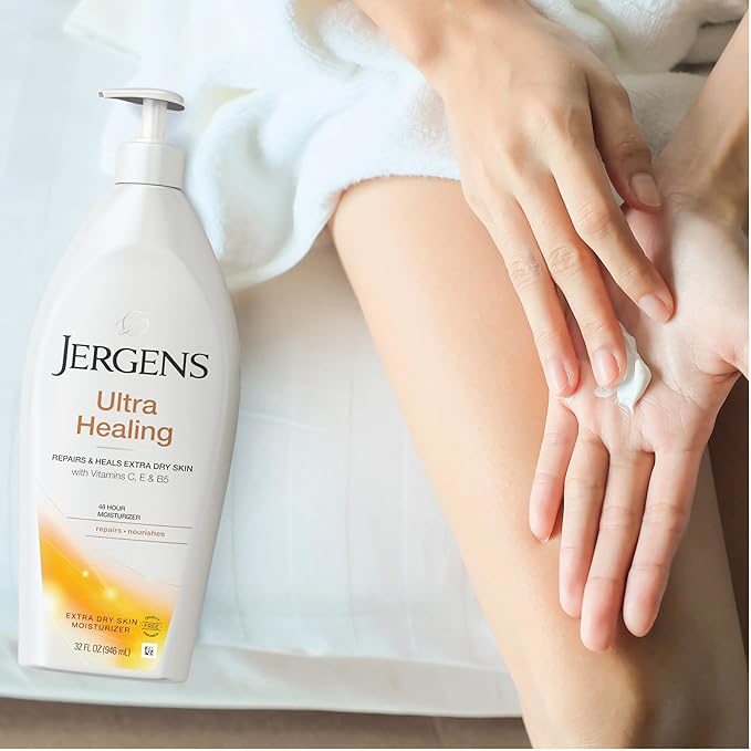 Jergens Ultra Healing Dry Skin Lotion, Hand and Body Moisturizer for Quick Absorption into Extra Dry Skin with Hydralucence Blend, Vitamins C, E and B5, White, 32oz (Pack of 2)