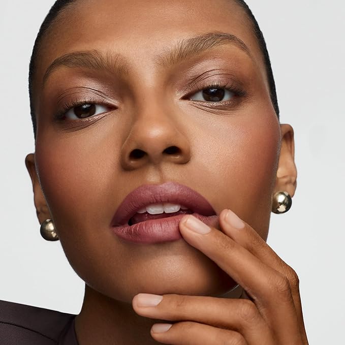 Inglot Creamy Soft Lip Liner - Perfect Contouring and Moisturising Care | Long Lasting and Comfortable Lip Makeup | Rich Colour and Incredible Smoothness | 1.32 g | 08