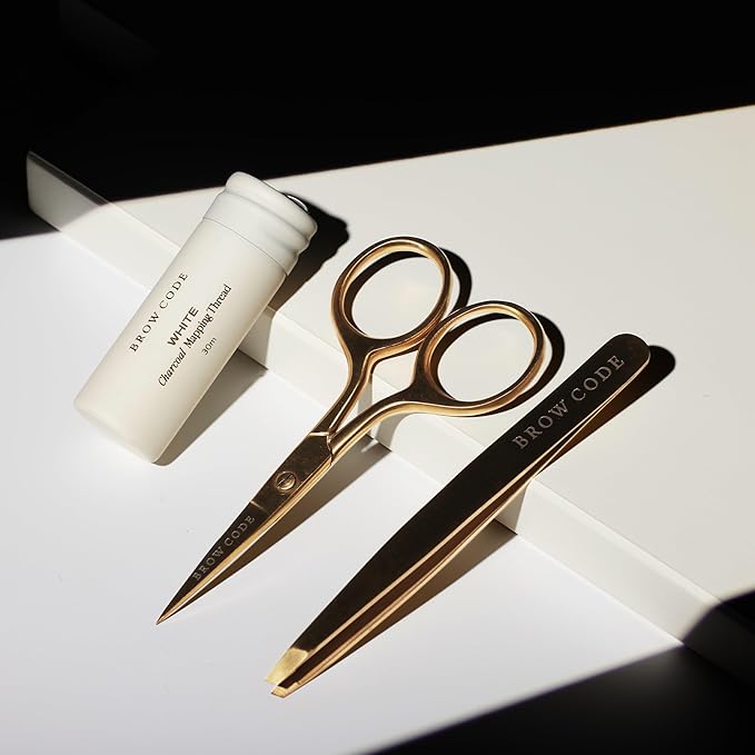 Brow Code Brow Mapping Kit – White Charcoal Mapping Thread, Slant Tweezers & Trimming Scissors – Professional Brow Shaping & Symmetry Tool Set