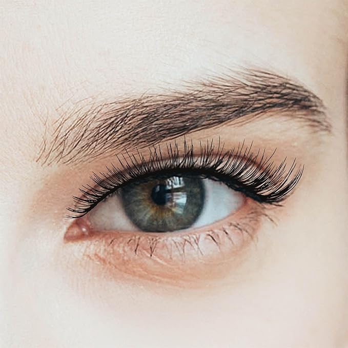 KISS Looks So Natural, False Eyelashes, 'Sultry', 12 mm, Includes 5 Pairs Of Lashes, Contact Lens Friendly, Easy to Apply, Reusable Strip Lashes, Glue-On