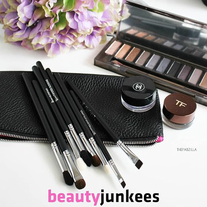 Angled Eyeshadow Brush Eyeshadow Blending Brush - Beauty Junkees Pro Angled Shading Eye Shadow Brush for Brow Bone Highlighter, Concealer, Crease, Inner Eyes, Corner, Nose Contour Makeup