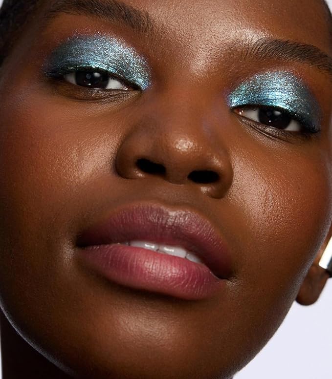 LAVONE Multichrome Eyeshadow, Iridescent Light Blue-Gold Eyeshadow Powder, Multidimensional Sparkle with One-Swipe Color, Highly Pigmented, Smooth Non-Falling