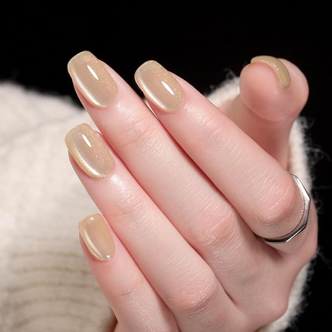 MAYCHAO 15ML Cat Eye Gel Nail Polish 1Pc Champagne Gold Gel Polish with Magnet Soak off Holographic Magnetic Nail Polish for Nail Art Manicure Salon DIY at Home, 0.5 OZ