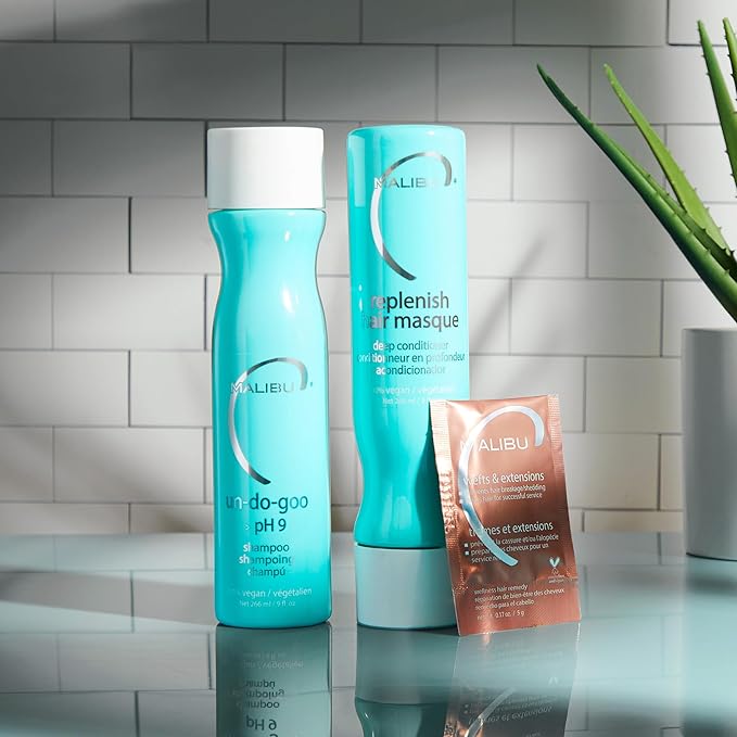 Malibu C Un-Do-Goo Clarifying Shampoo - Removes Product Build Up and Resins from Hair - Shine Restoring, Sulfate-Free Cleanser (9 oz)