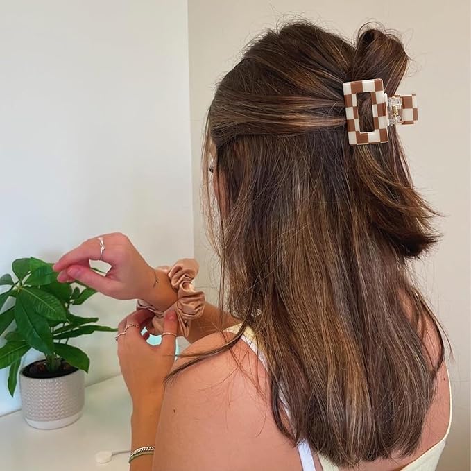 Atoden Checkered Hair Clips for Thick Thin Hair 4Pcs Large Medium Small Claw Clips Strong Hold Non Slip Y2K Hair Accessories for Women Girls Brown