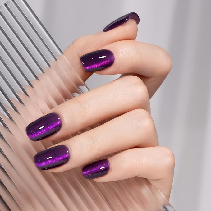 MAYCHAO 15ML Silk Purple Cat Eye Gel Nail Polish 1Pc Purple Cat Eye Gel Polish Soak off Holographic Magnetic Nail Polish for Nail Art Manicure Salon DIY at Home, 0.5 OZ