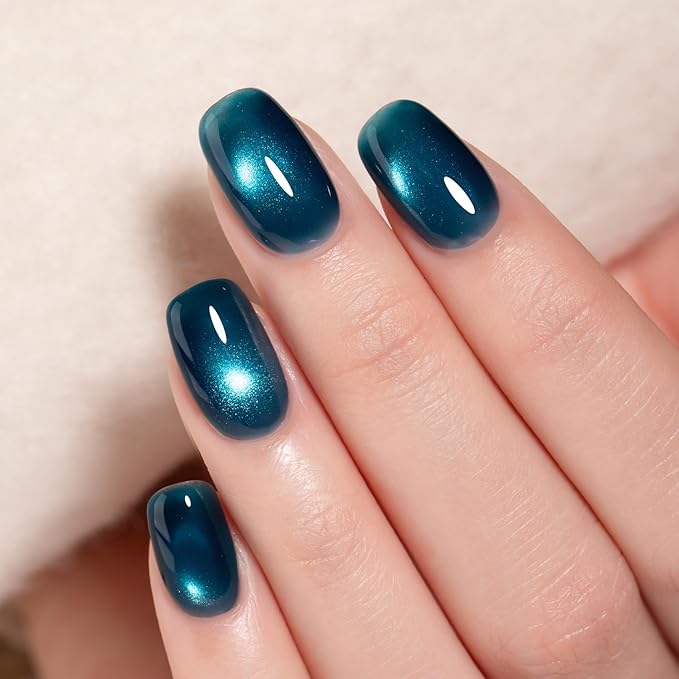 MAYCHAO 15ML Blue Vortex Cat Eye Gel Nail Polish 1Pc Jelly Glassy Blue Cat Eye Gel Polish Soak off Holographic Magnetic Nail Polish for Nail Art Manicure Salon DIY at Home, 0.5 OZ