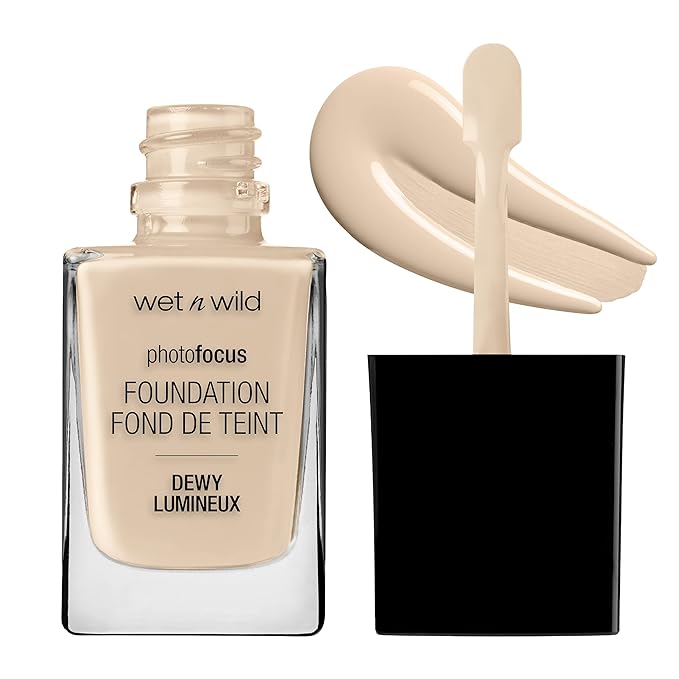 wet n wild Photo Focus Dewy Liquid Foundation Makeup, Soft Ivory