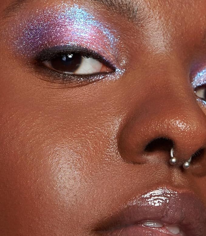 LAVONE Multichrome Eyeshadow, Iridescent Blue-Purple-Gold Eyeshadow Powder, Multidimensional Sparkle with One-Swipe Color, Highly Pigmented, Smooth Non-Falling