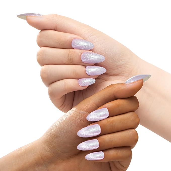 MAYCHAO 15ML Cat Eye Gel Nail Polish 1Pc Aurora Mermaid 01 Gel Polish with Magnet Soak off Holographic Magnetic Nail Polish for Nail Art Manicure Salon DIY at Home, 0.5 OZ