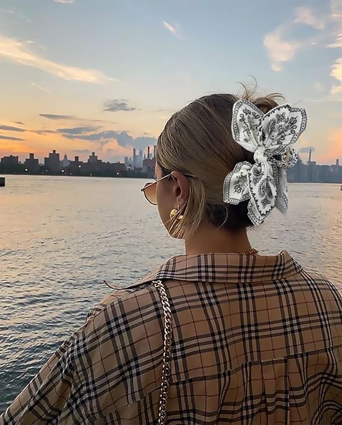 Boho Bandana Hair Claw Clips for Women, 2 Pcs Extra Large Claw Clips for Thick Hair Paisley Hair Clip Bow Knot Adorable Hair Claws Non-slip Fashion Hair Accessories Gift for Women Teen Girls