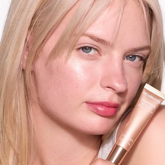 MCoBeauty - Highlight and Glow Beauty Wand - Buildable Liquid Highlighter - Blush Glow Shade - Liquid Cream with Cushion Applicator for Soft, Radiant Finish - Highlighters Makeup