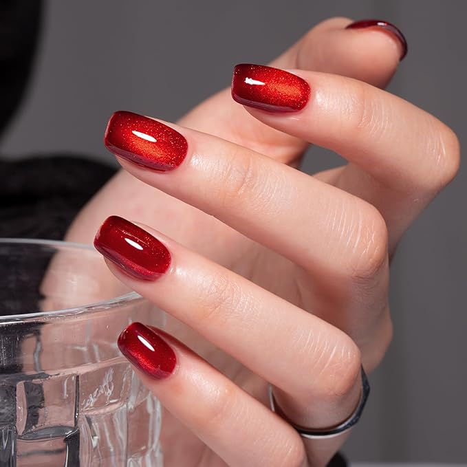 MAYCHAO 15ML Red Cat Eye Gel Nail Polish 1Pc Blood Red Gel Polish Soak off Holographic Magnetic Nail Polish for Nail Art Manicure Salon DIY at Home, 0.5 OZ