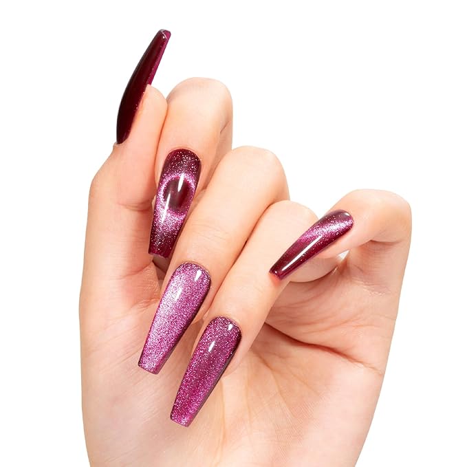MAYCHAO 15ML Cat Eye Gel Nail Polish 1Pc Plum Gel Polish with Magnet Soak off Holographic Magnetic Nail Polish for Nail Art Manicure Salon DIY at Home, 0.5 OZ