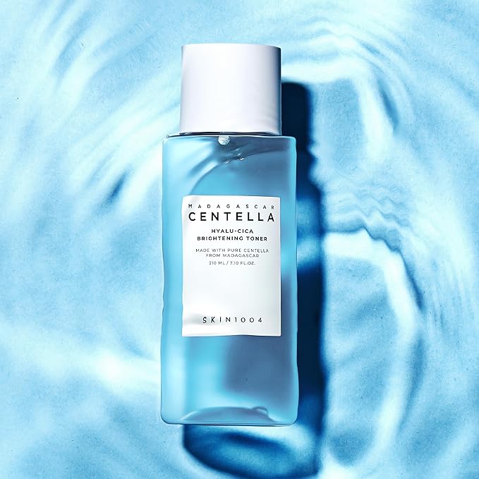 SKIN1004 Hyalu-Cica Balancing Toner, Korean Toner for Deep Hydration with Hyaluronic Acid, Centella Essence for Soothing care, Gentle Exfoliating for Skin Firming, Korean Skin Care, 7.10 fl.oz / 210ml