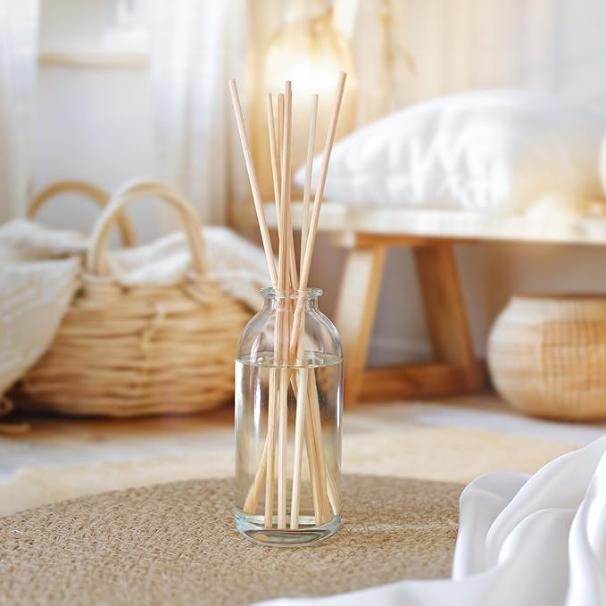Urban Naturals Cedarwood & Vanilla Reed Diffuser Set | Made with Essential Oils & Real Botanicals | Cedar, Vanilla, Oak and Moss | Made in the USA