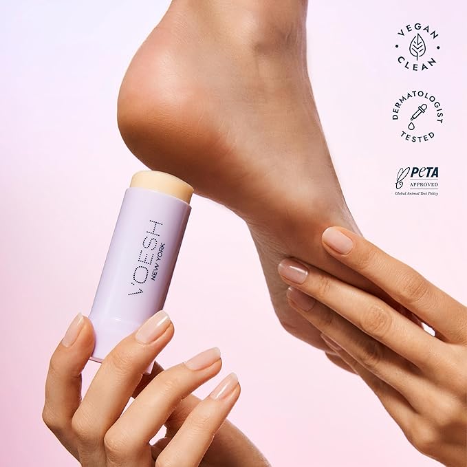VOESH Heel Repair Duo, Solemate Heel Repair Balm & Moisturizing Heel Socks, Cracked Heel Stick Balm, Foot Care for Men & Women, at-Home Foot Care, K-Beauty Korean Skincare - Lavender