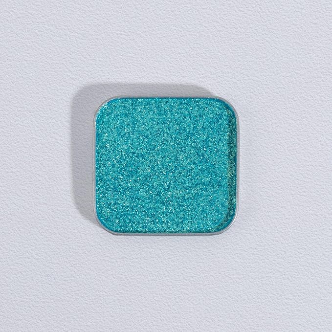 Duochrome Chameleon Eyeshadow, Blue to Gold Iridescent Shift, Cream-to-Powder High Pigment, Zero Fallout Metallic Shimmer, Long Wear Eye Makeup, Fits Magnetic Makeup Palettes (Mermaid Flip)