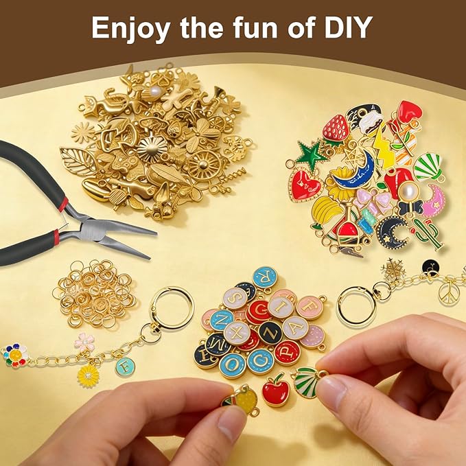 Aucscott Lipgloss Keychain Making Kit with Charms for Gilrs Adults, DIY Keychain Supplies Jewelry Craft Kits with A-Z Letter Charms for Custom Bag Phone Key Chain Lip Balm Earring Purse Handbag