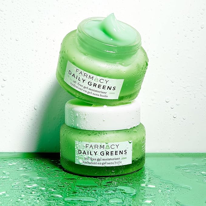 Farmacy Travel Face Moisturizer - Daily Greens Oil Free Facial Moisturizer with Polyglutamic + Hyaluronic Acid - Gel Facial Cream that Reduces Shine, Clears Pores + Balances Oil - Fragrance-Free (8ml)