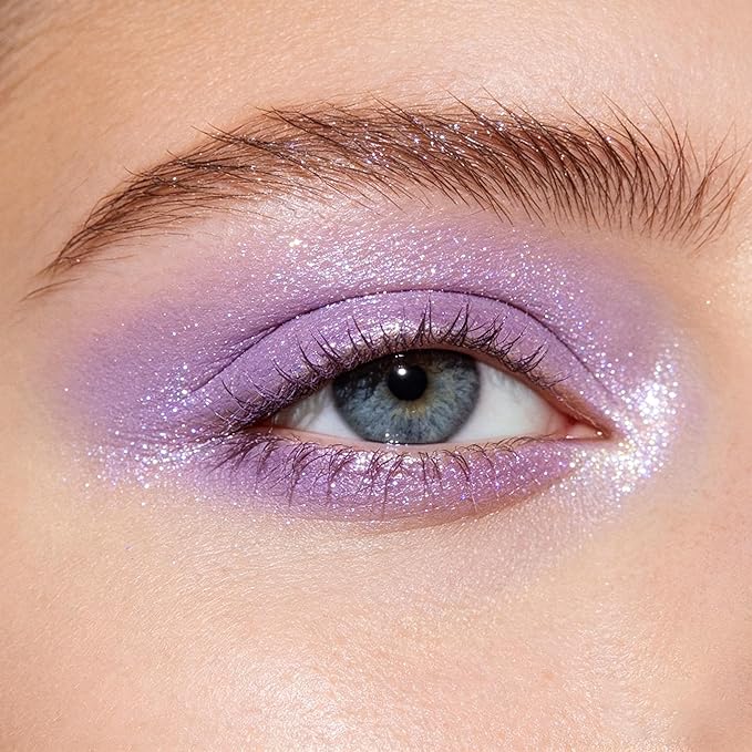 Bistopia，Pearlescent cream eyeshadow, shimmering, with a smooth texture that blends easily; a translucent metallic glitter eyeshadow that delivers a long-lasting, sparkling finish, 2g (#19)