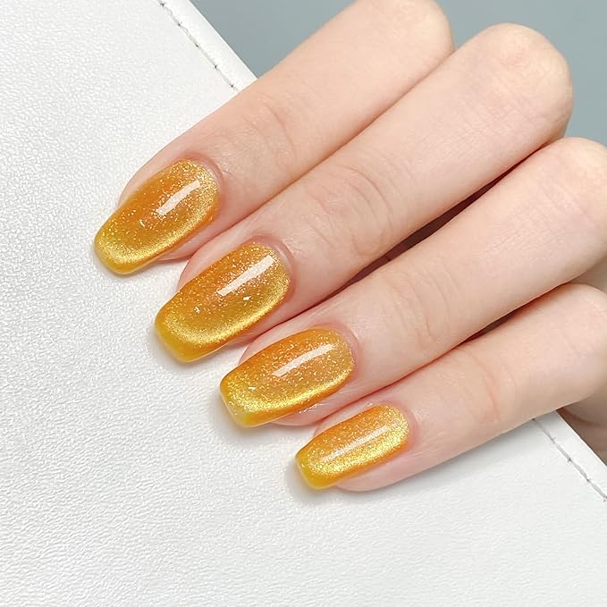 MAYCHAO 15ML Christmas Gold Cat Eye Gel Nail Polish 1Pc Jelly Golden Glitter Holopraphic Nail Polish Soak off Magnetic Shimmer Gel Polish for Nail Art Manicure Salon DIY at Home, 0.5 OZ